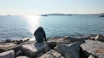 一个人看海免费下载高清视频视频素材