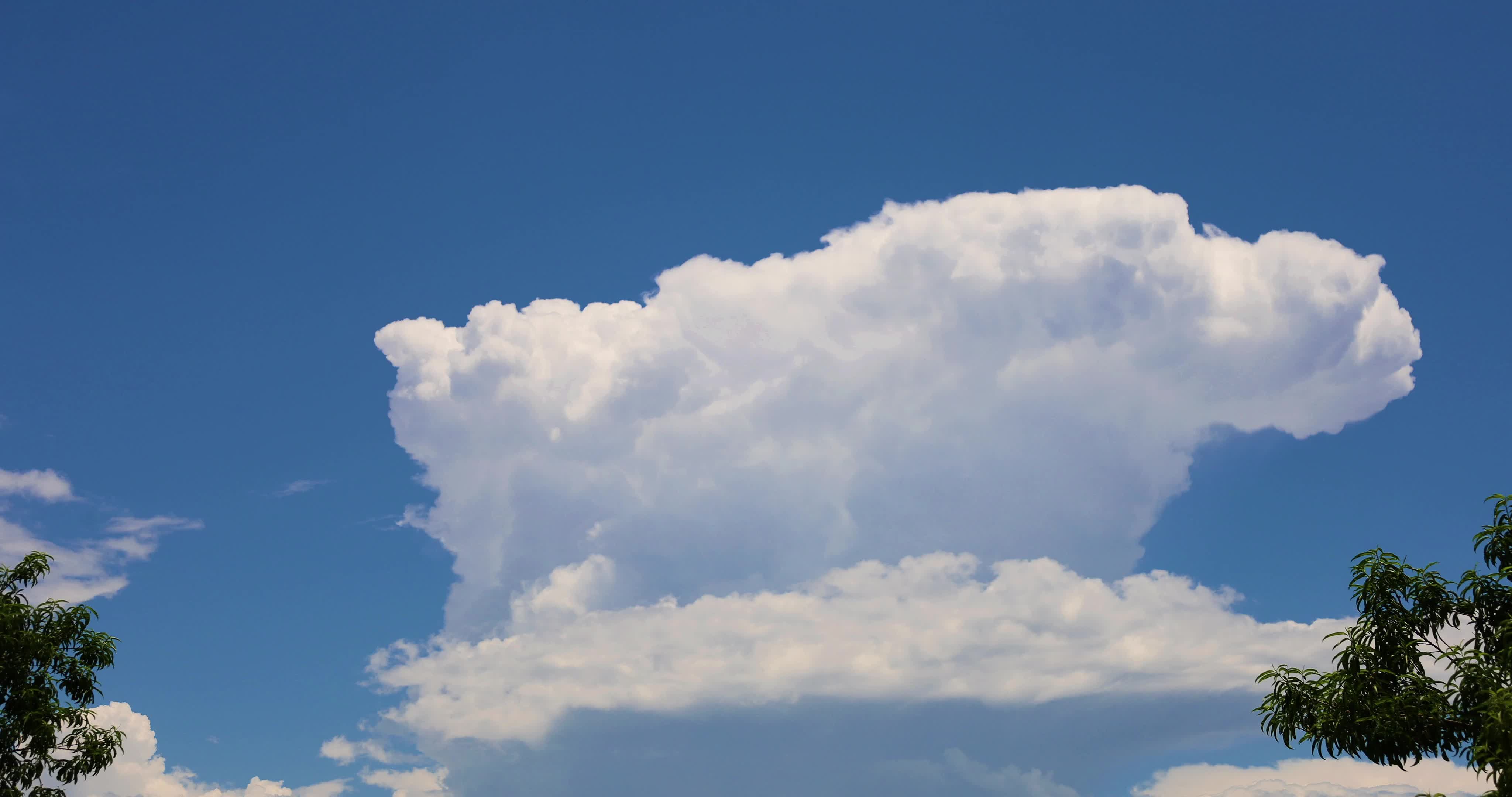 Epic Cumulonimbus Cloud Timelapse in Blue Sky Free Stock Video Footage ...