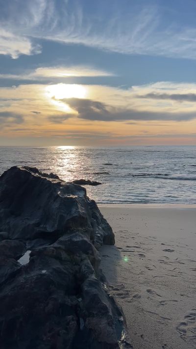 Digital Spellbook's ocean waves sunset video