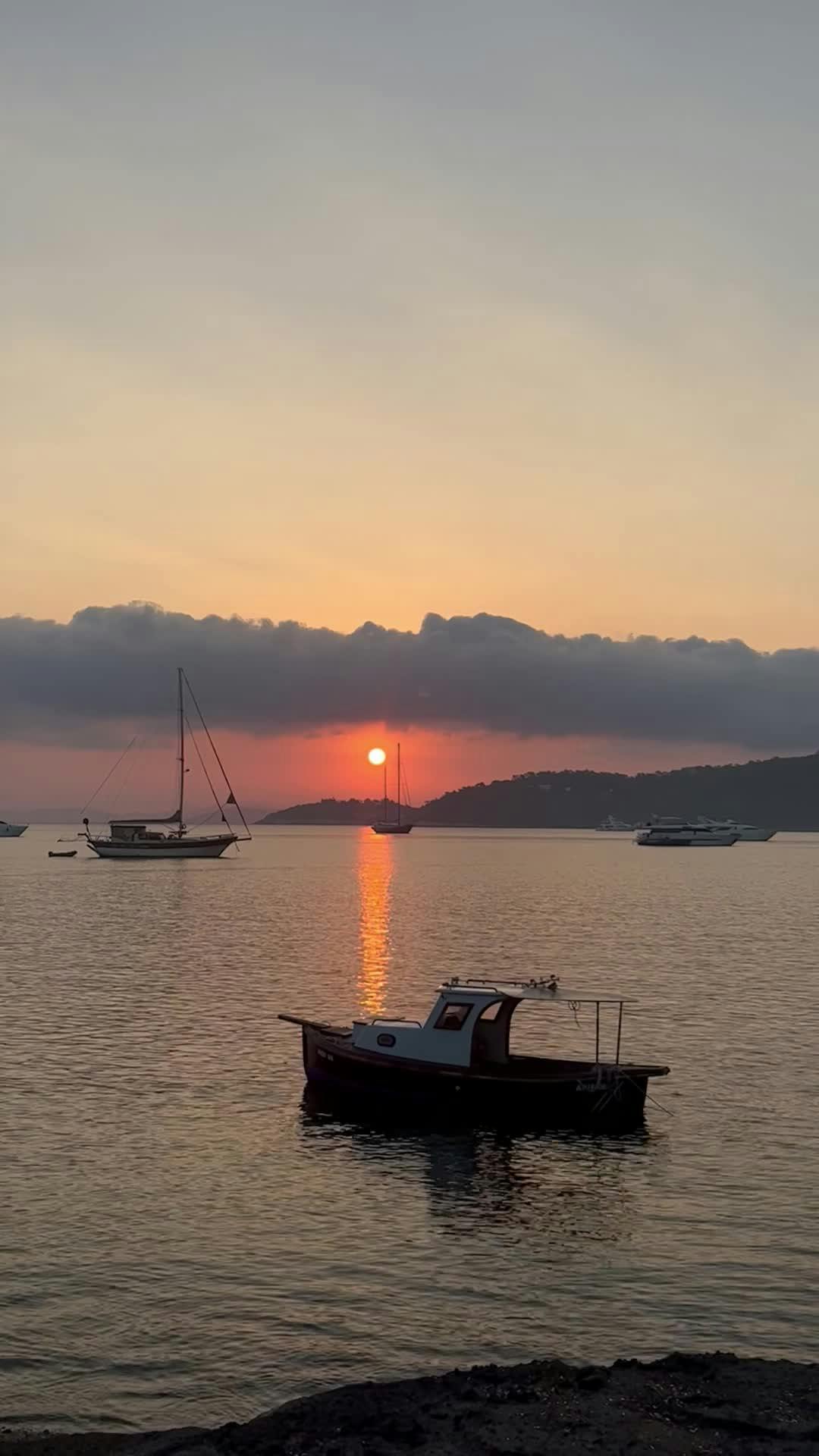 Video by Buket Ülkü