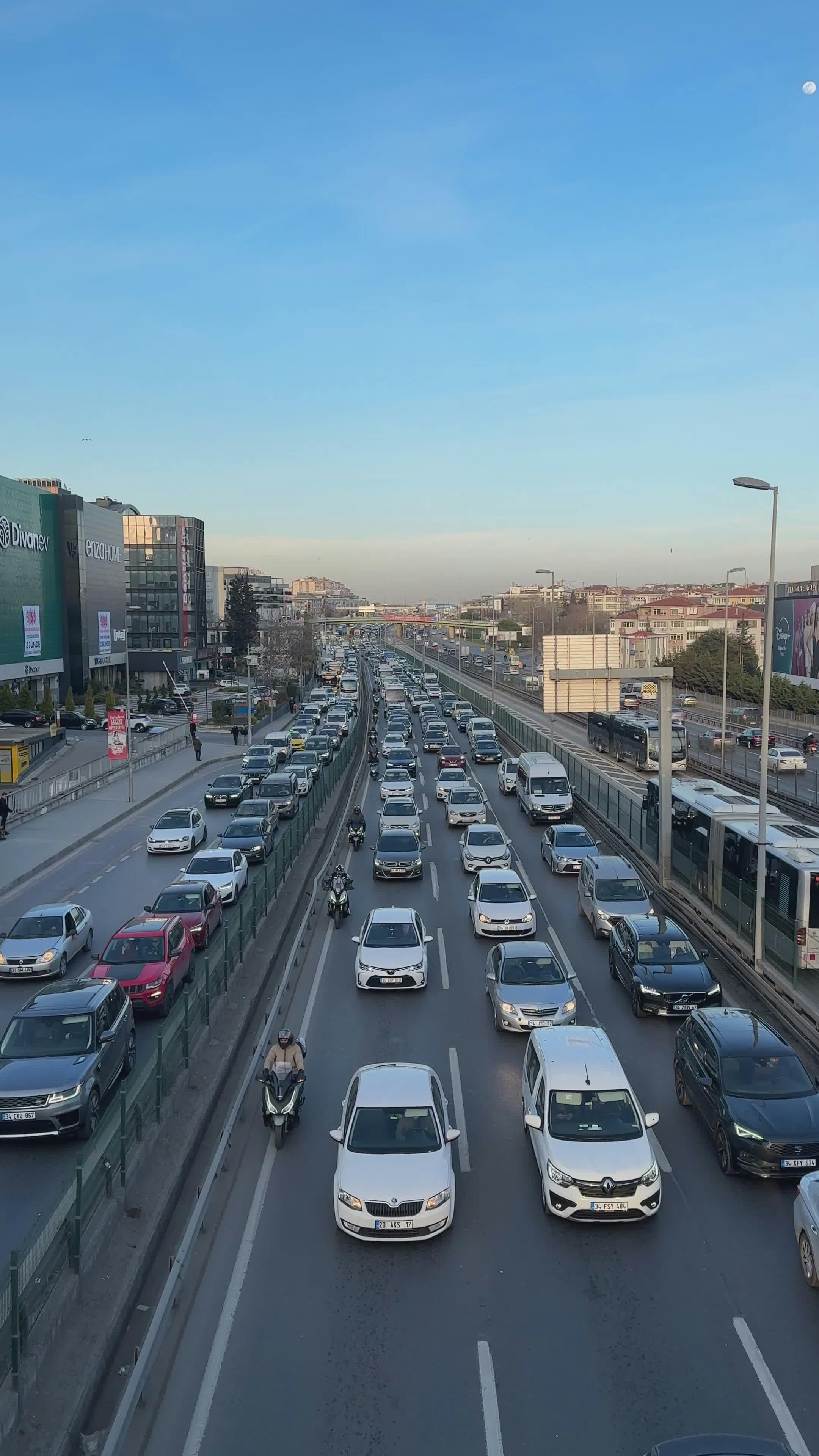 Video by Şeyhmus Kino