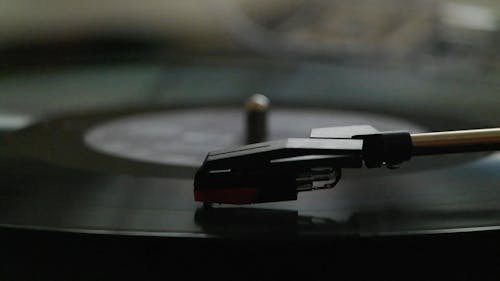 Playing Vinyl Records On A Turntable