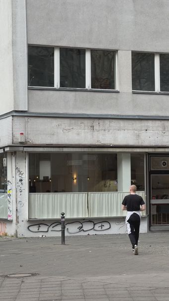 店铺门口人来人往视频素材高清视频免费下载视频素材