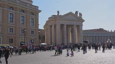 st peter s square pilgrims in vatican city