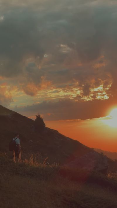 Meyrkhan Begentaev's fantasy landscape cinematic video