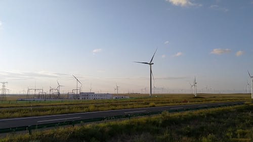 风车工厂用于生产可再生能源