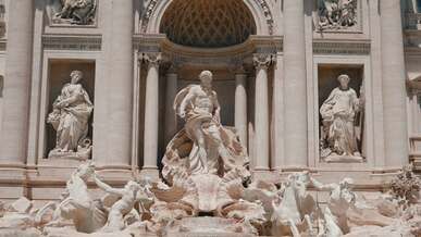 captivating view of trevi fountain rome