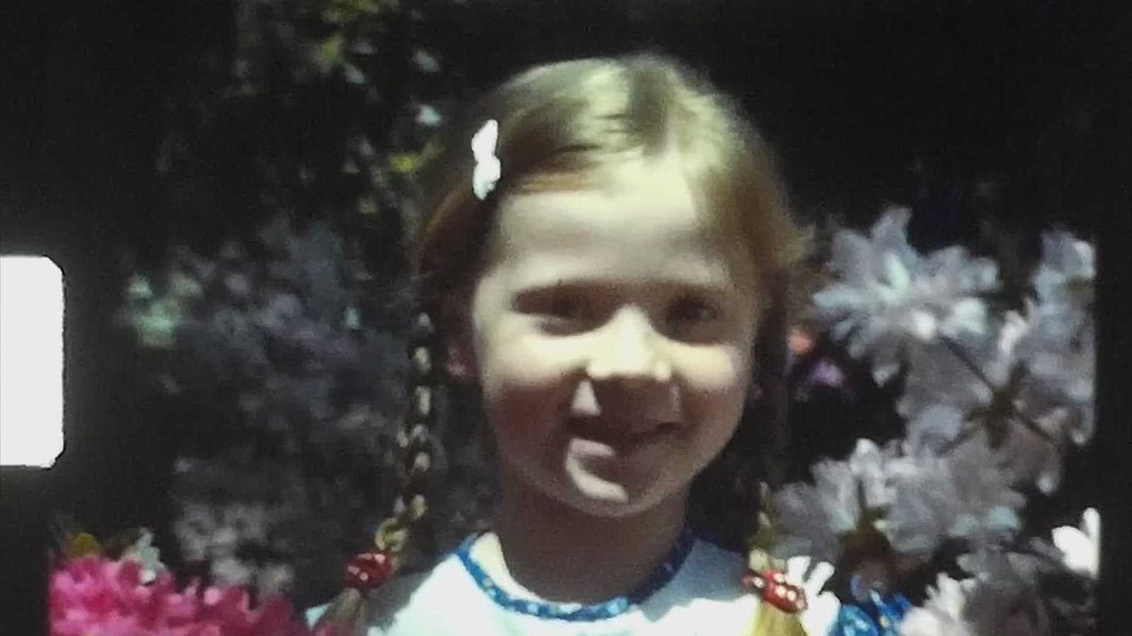 Boy+And+Girl+Kissing+Naked+In+Bed Videos, Download The BEST Free 4k