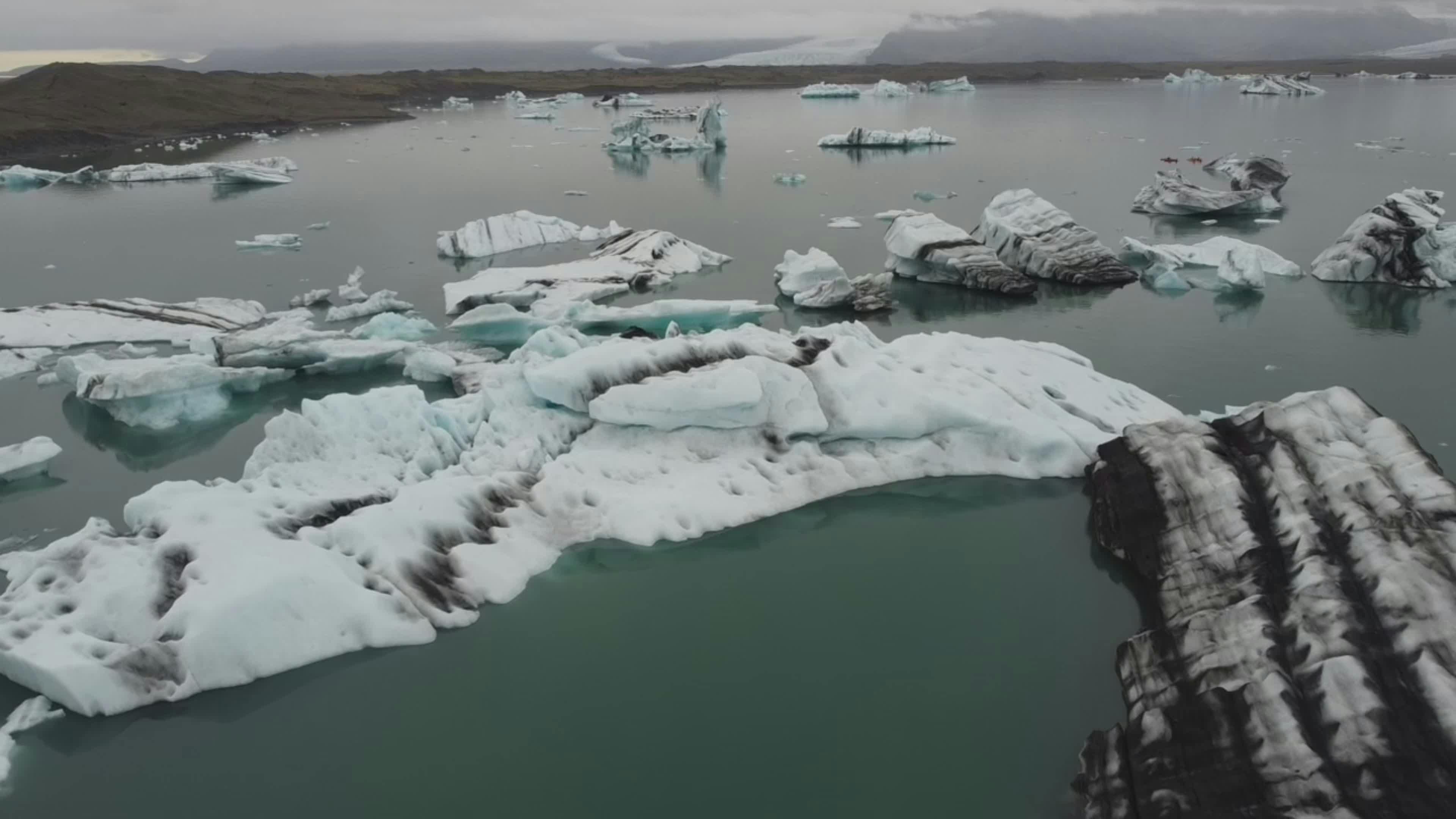 Video by enrique funes maria