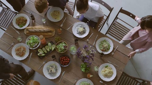 Les Gens Sur Le Point De Manger