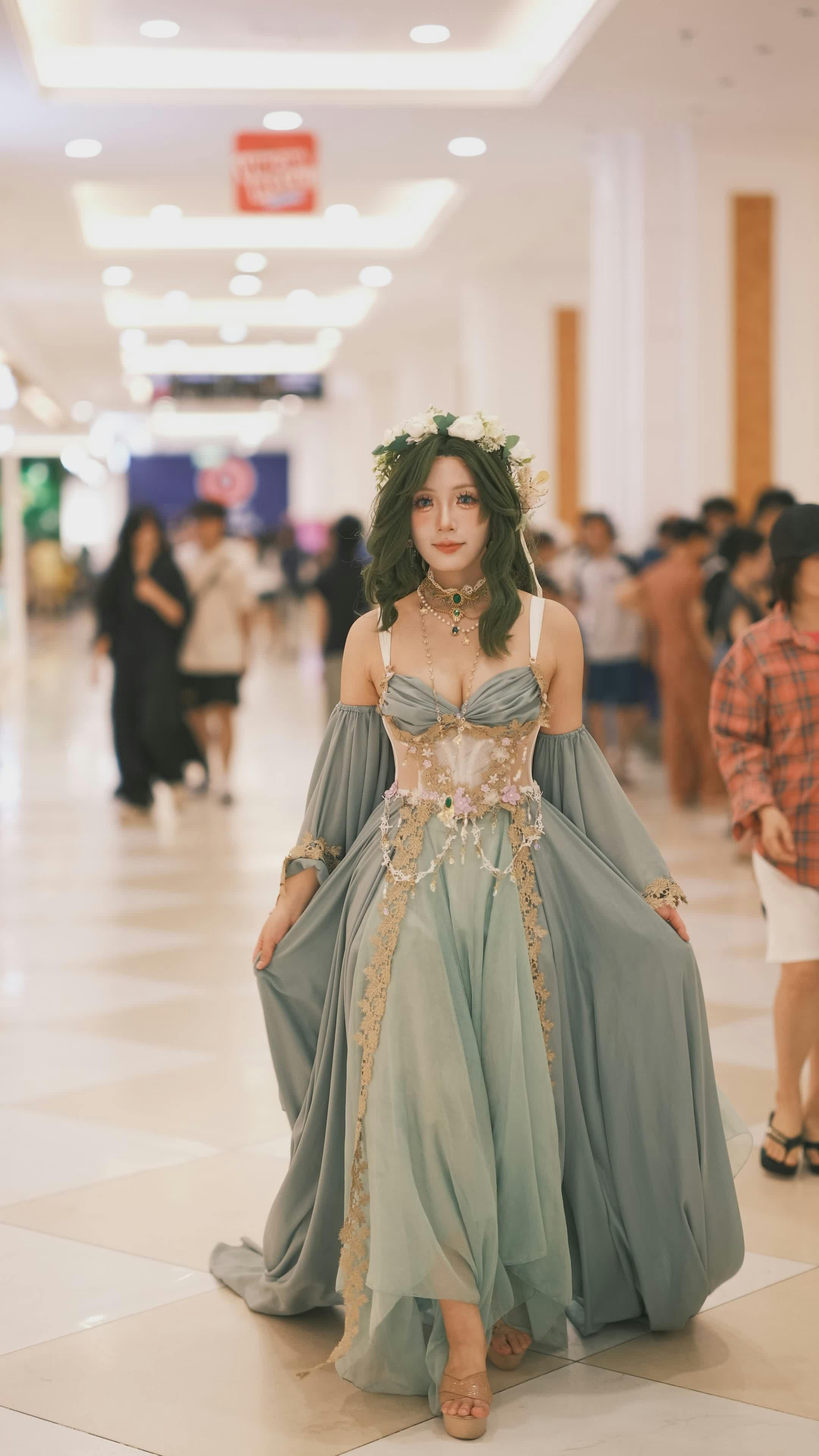 Ladies Dress Videos, Download The BEST Free 4k Stock Video Footage & Ladies  Dress HD Video Clips