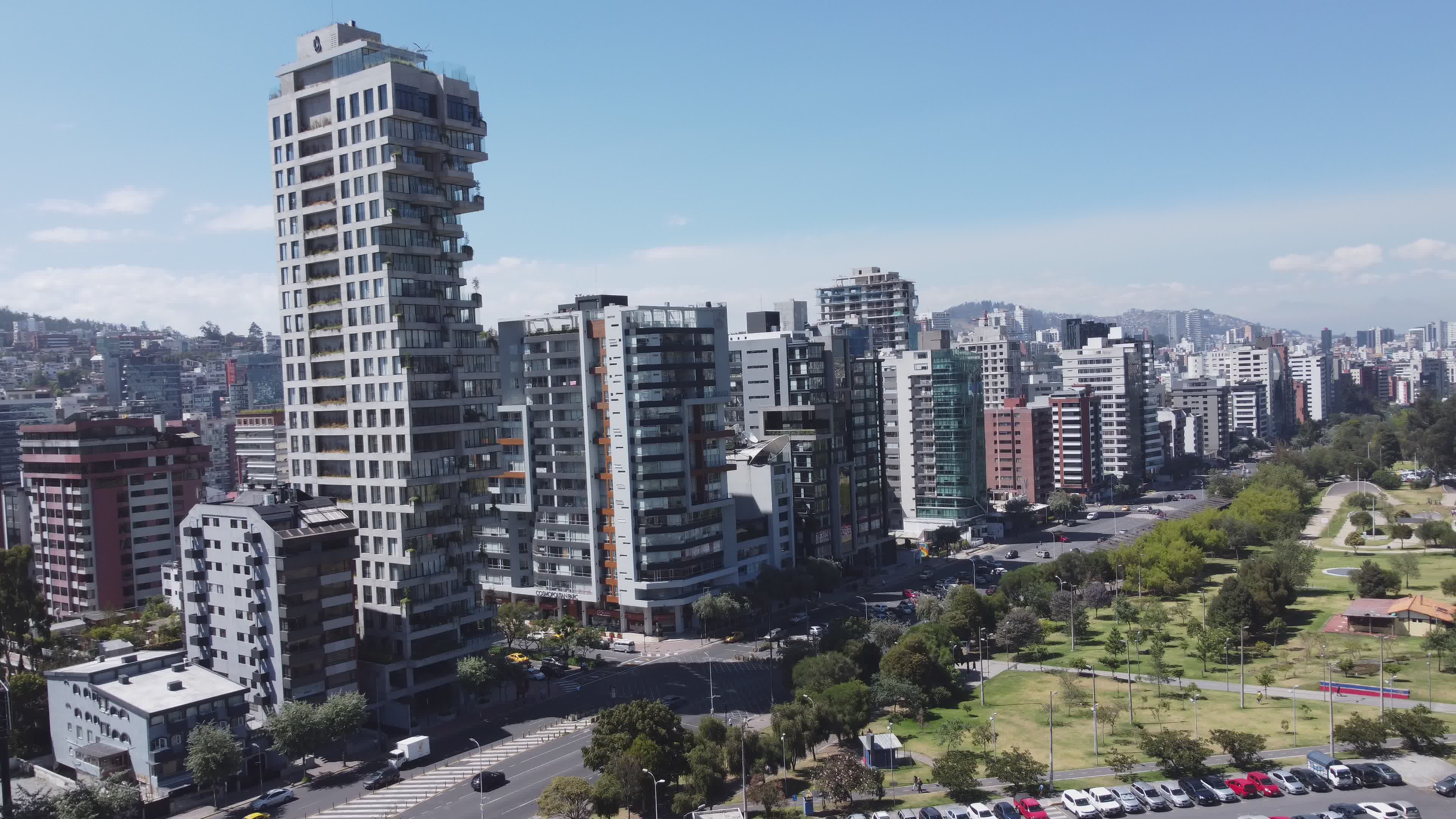 Quito Moderno · Vídeo de stock gratuito