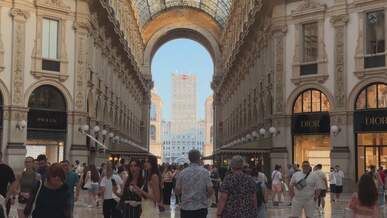vibrant scene at galleria vittorio emanuele ii