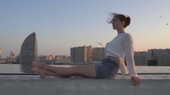 美女傍晚视频高清视频视频素材免费下载视频素材