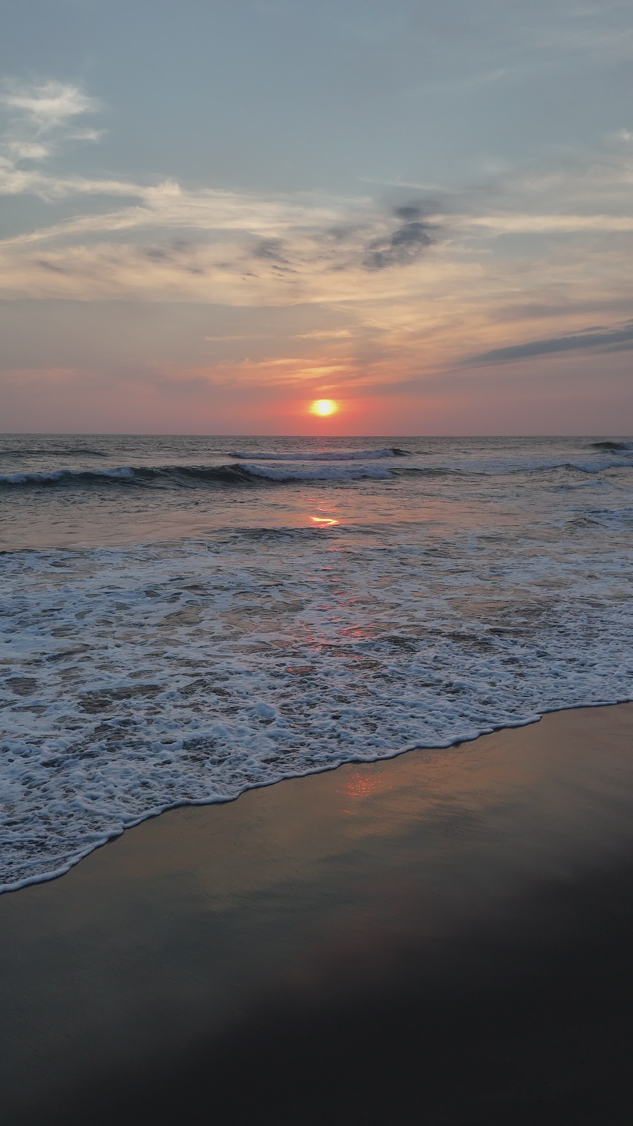 stunning tropical beach sunset with calming waves 32800729
