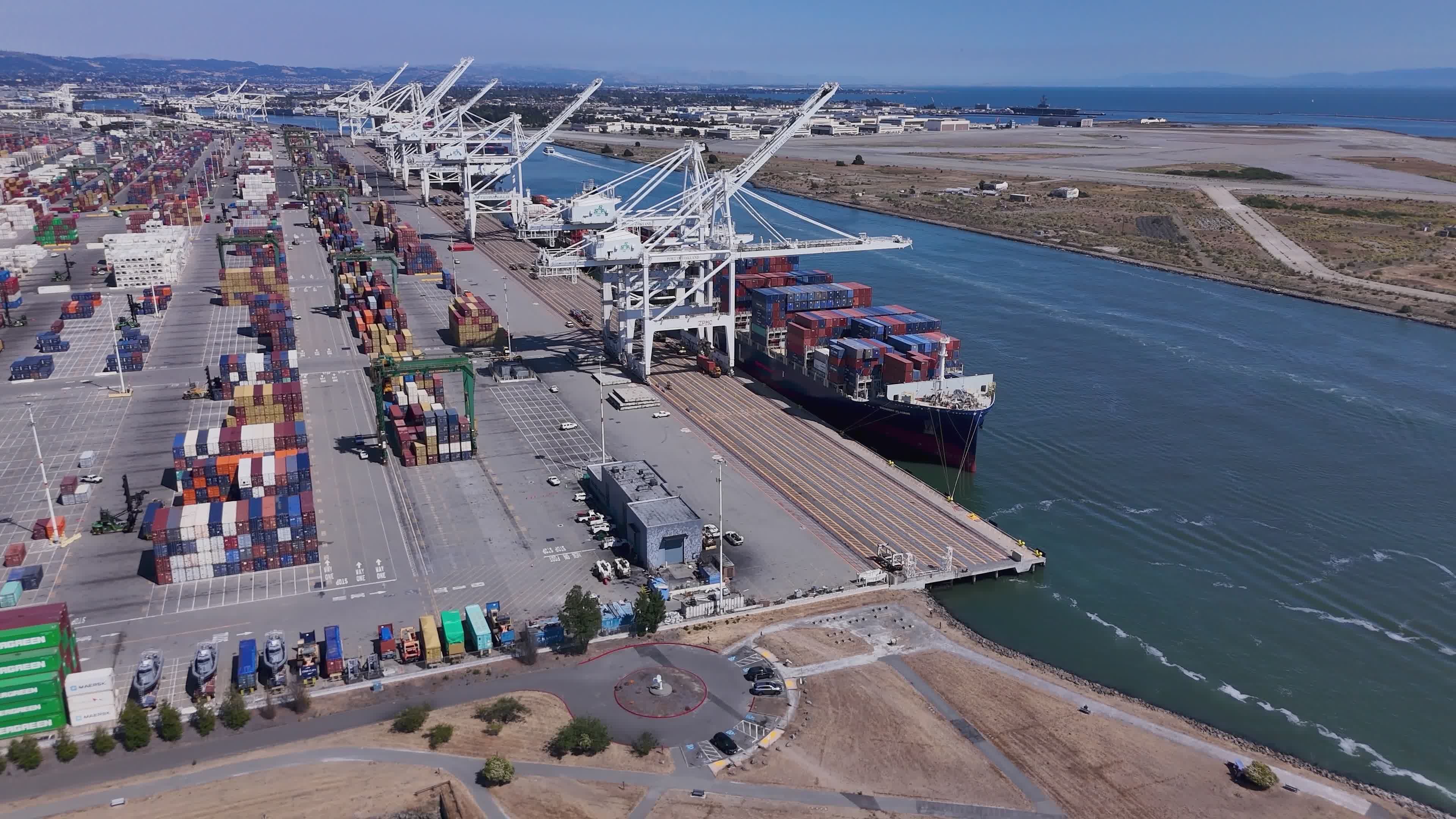 Terminal Ports Videos, Download The BEST Free 4k Stock Video Footage ...