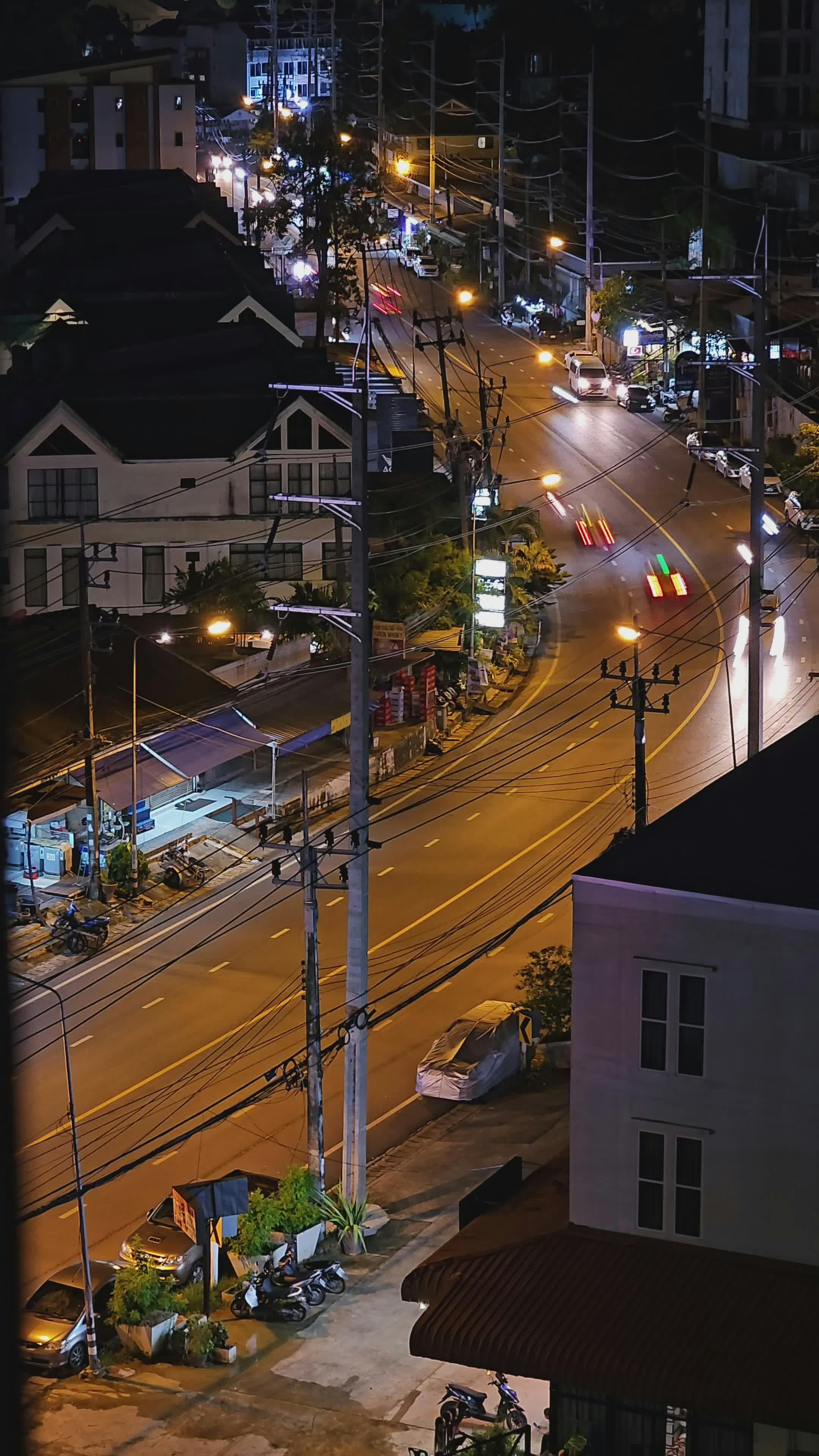 Video by Sapol Churanon