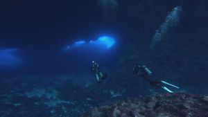 Naked Scuba Diving Videos, Download The BEST Free 4k Stock Video
