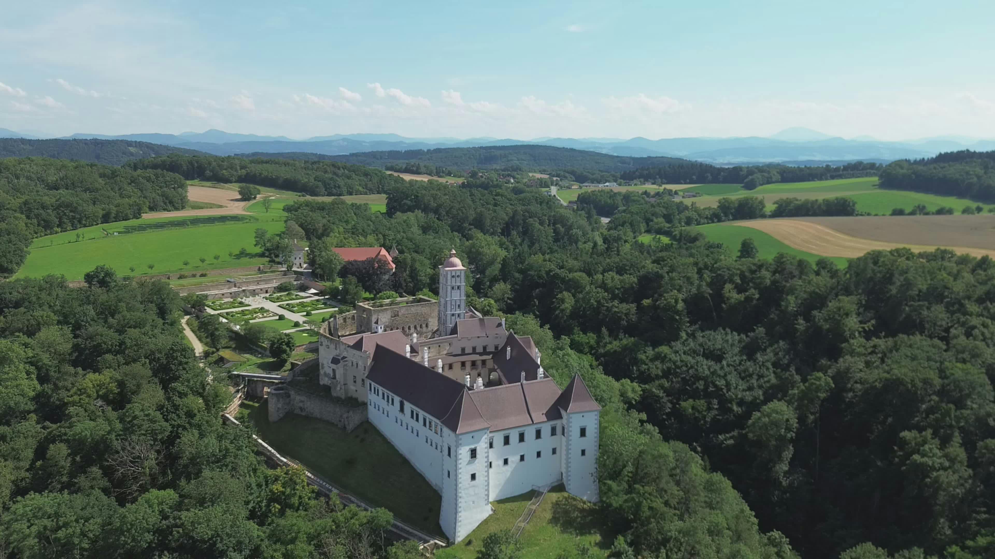 Video by Austria by Öffis