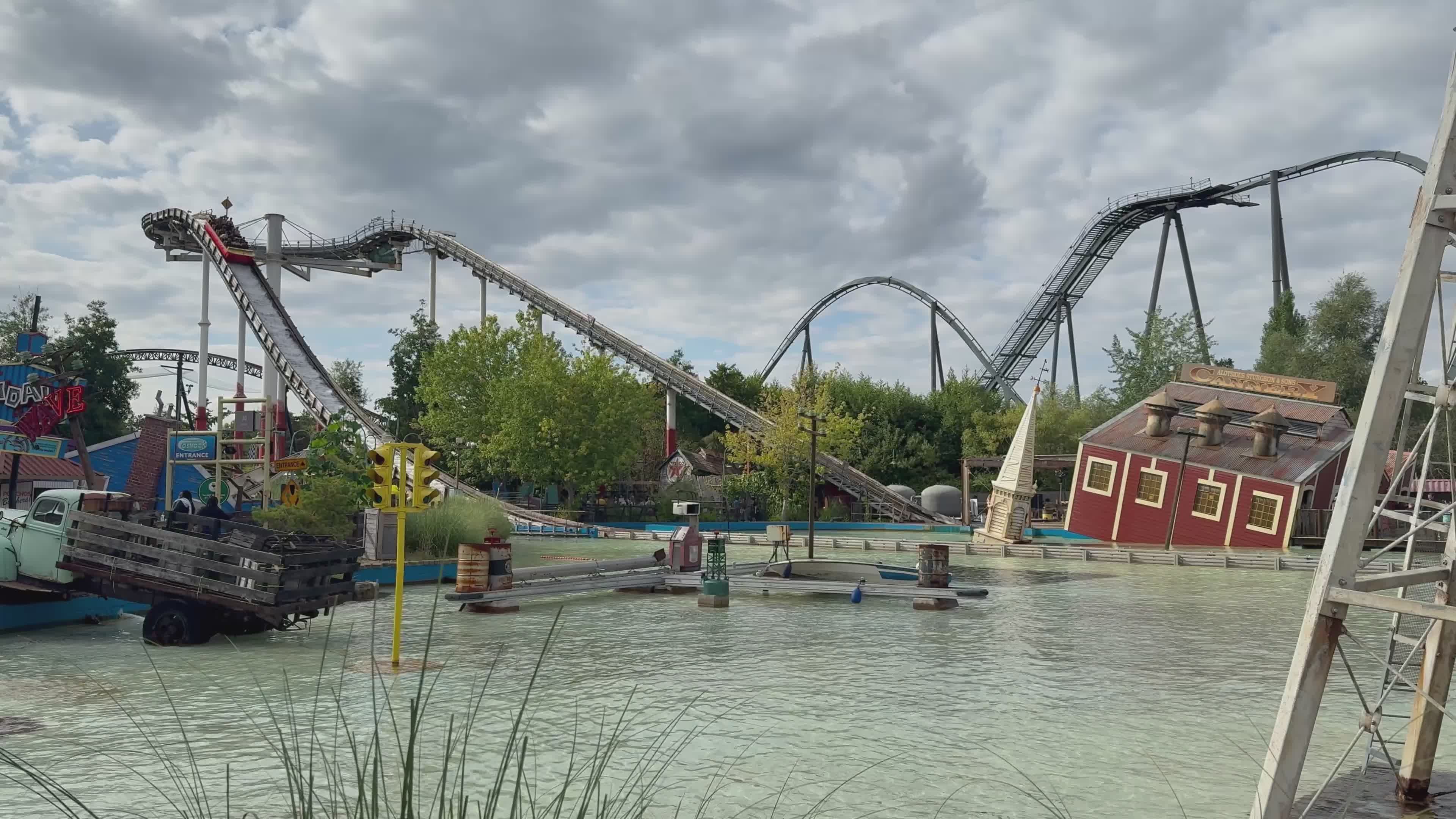 Theme Park video