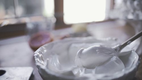 Cake Decoration Using Icing