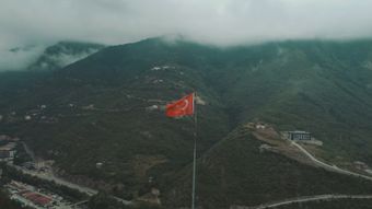 风景加国旗高清视频视频素材