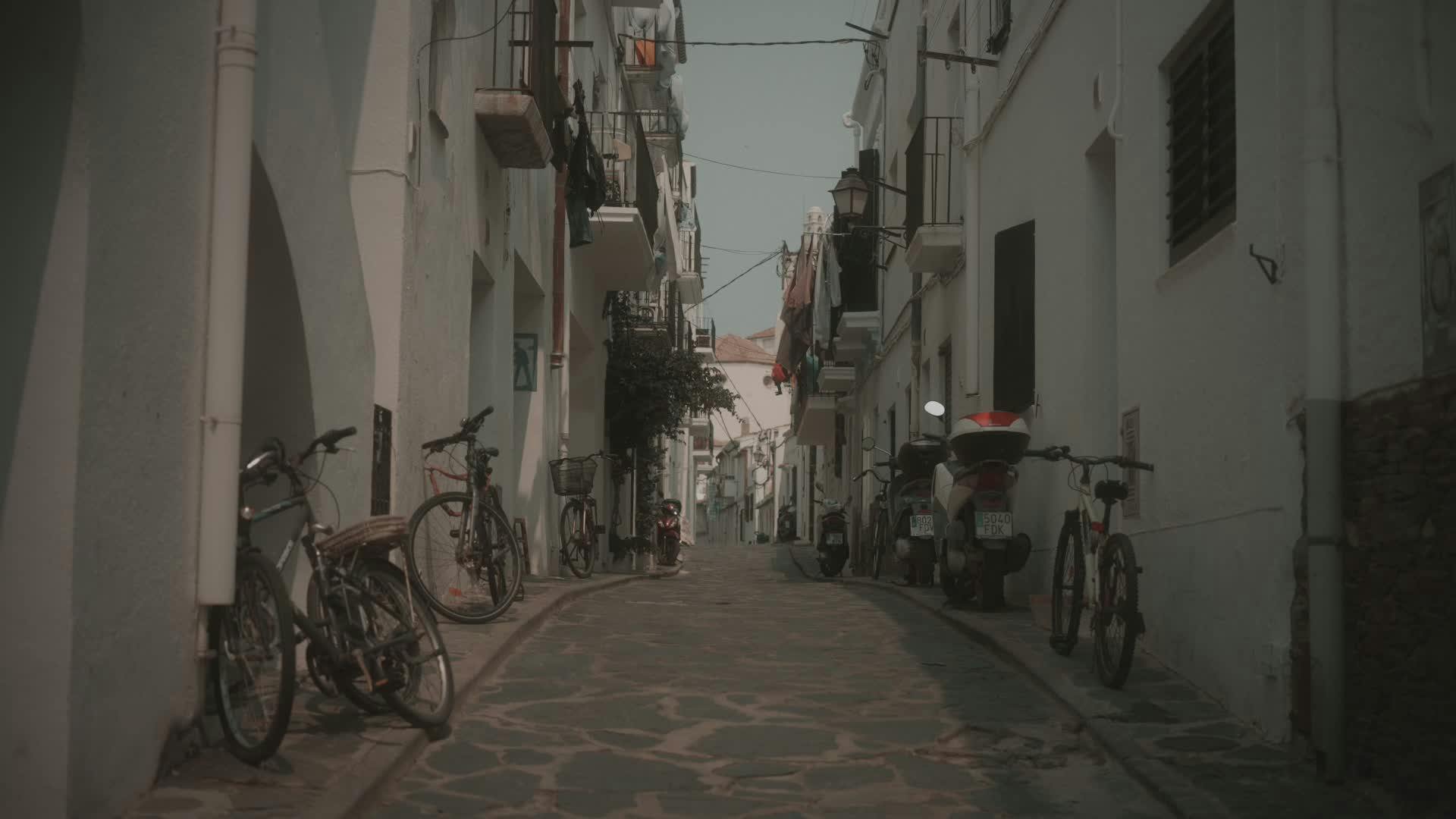 Video by Christophe Génot