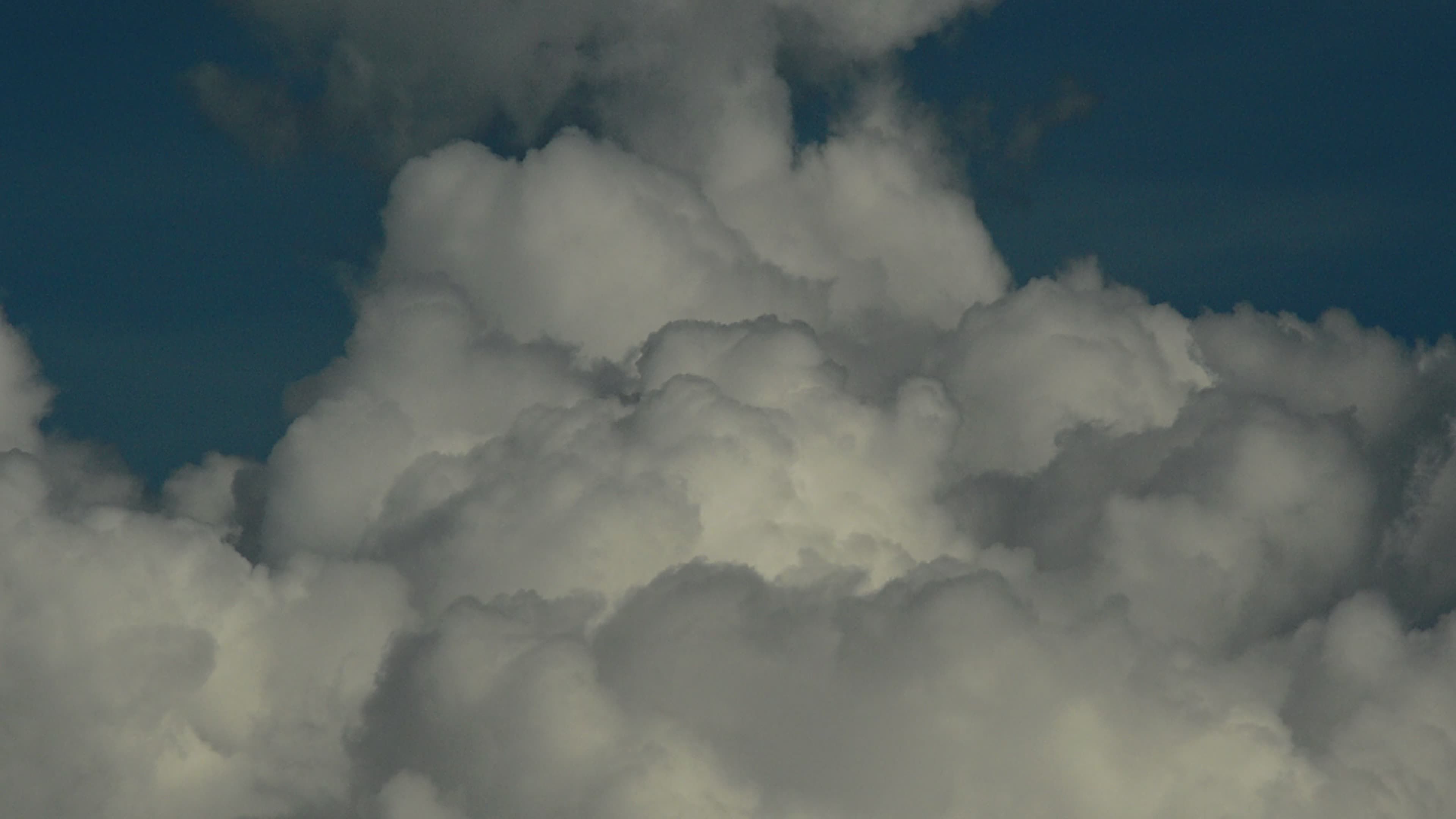 Dynamic Timelapse of Fluffy Clouds in Blue Sky Free Stock Video Footage ...
