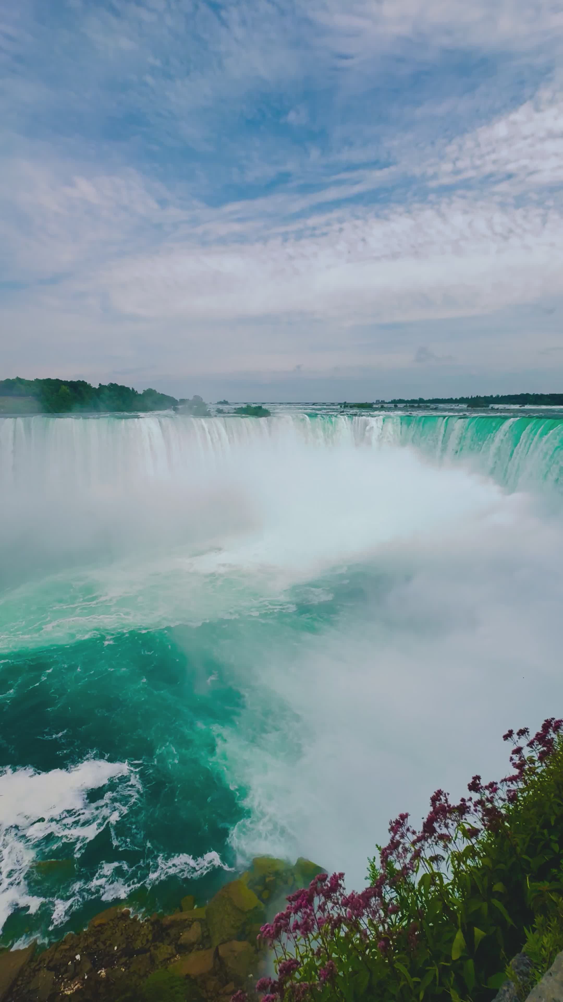 where to next?
📍 Niagara Falls
🎥 iPhone Snaps 🇨🇦 · Pexels
#travel #wanderlust #nature #adventure #vacation