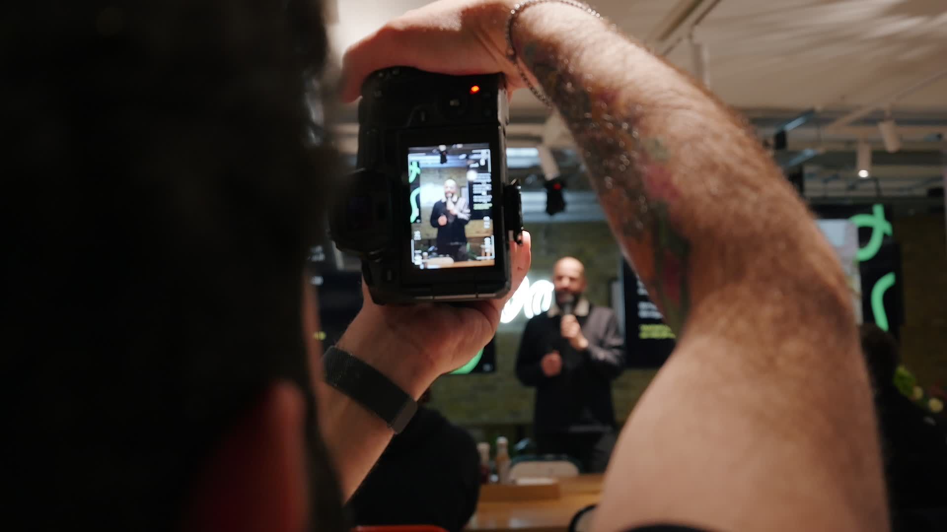 Videographer video