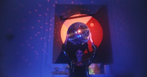 854 Golden Disco Balls Stock Video Footage - 4K and HD Video Clips