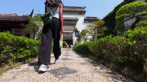 风景秀丽的上海古典园林景观 · 免费素材视频