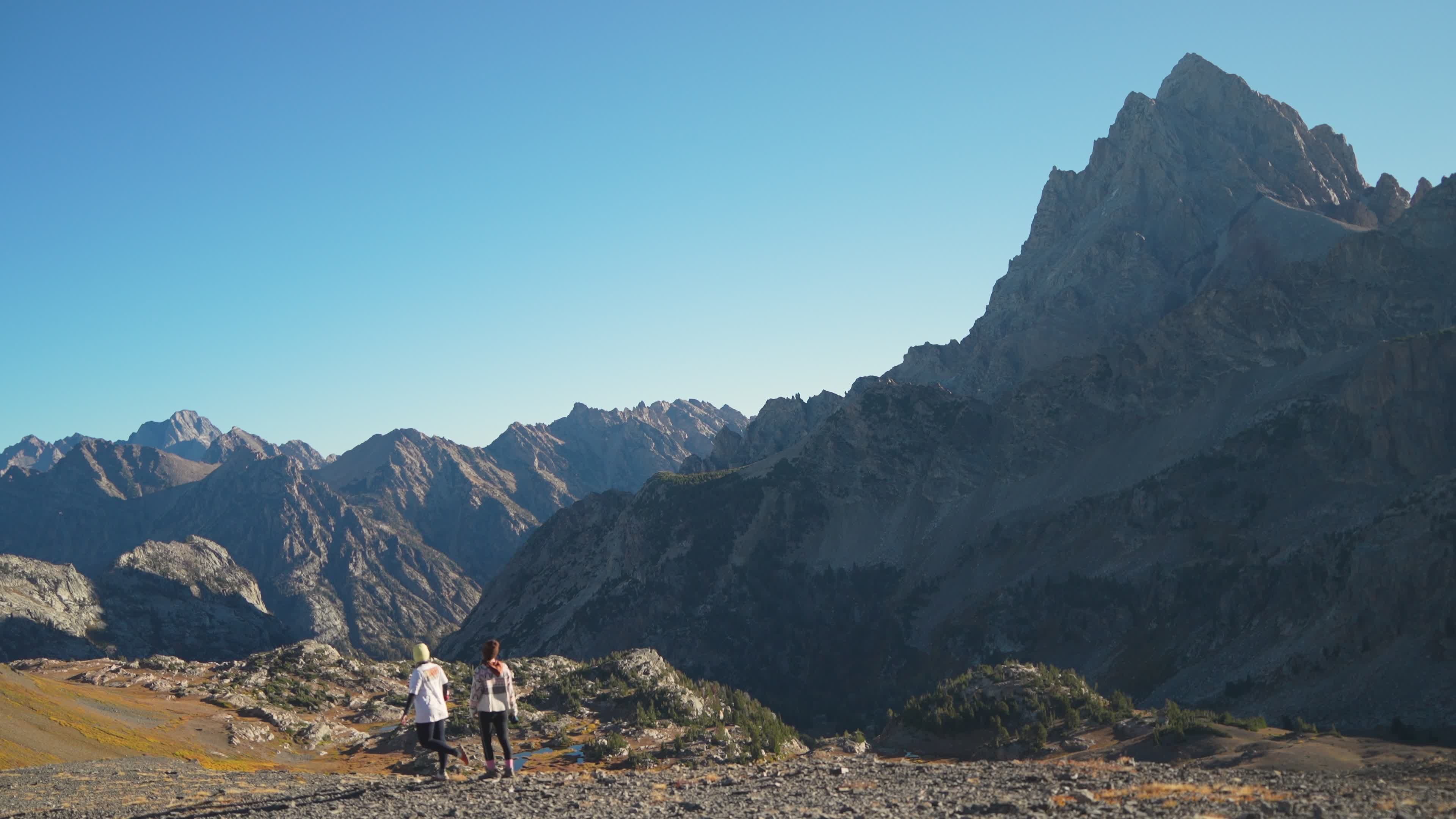 adventurous hike in majestic mountain range 34173458
