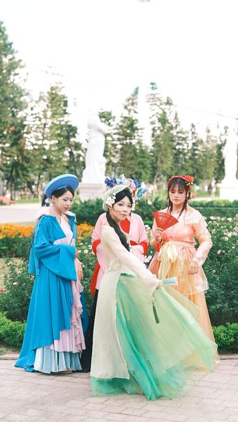 外国人穿汉服视频素材