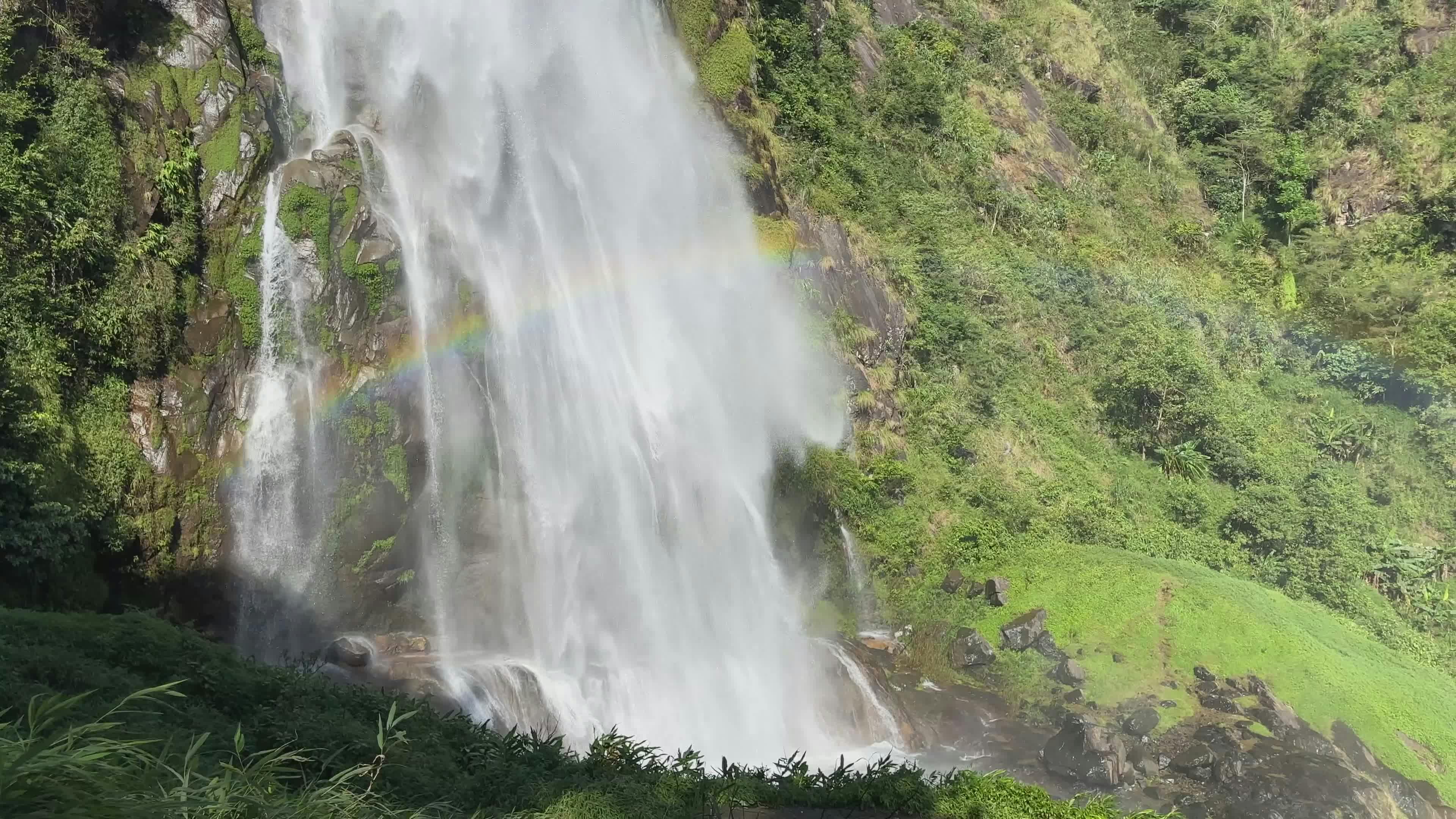 Video by Chảo láo Lở