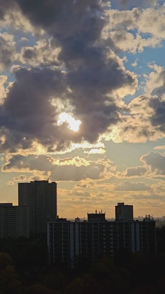 城市风景早上天空高清视频高清视频视频素材
