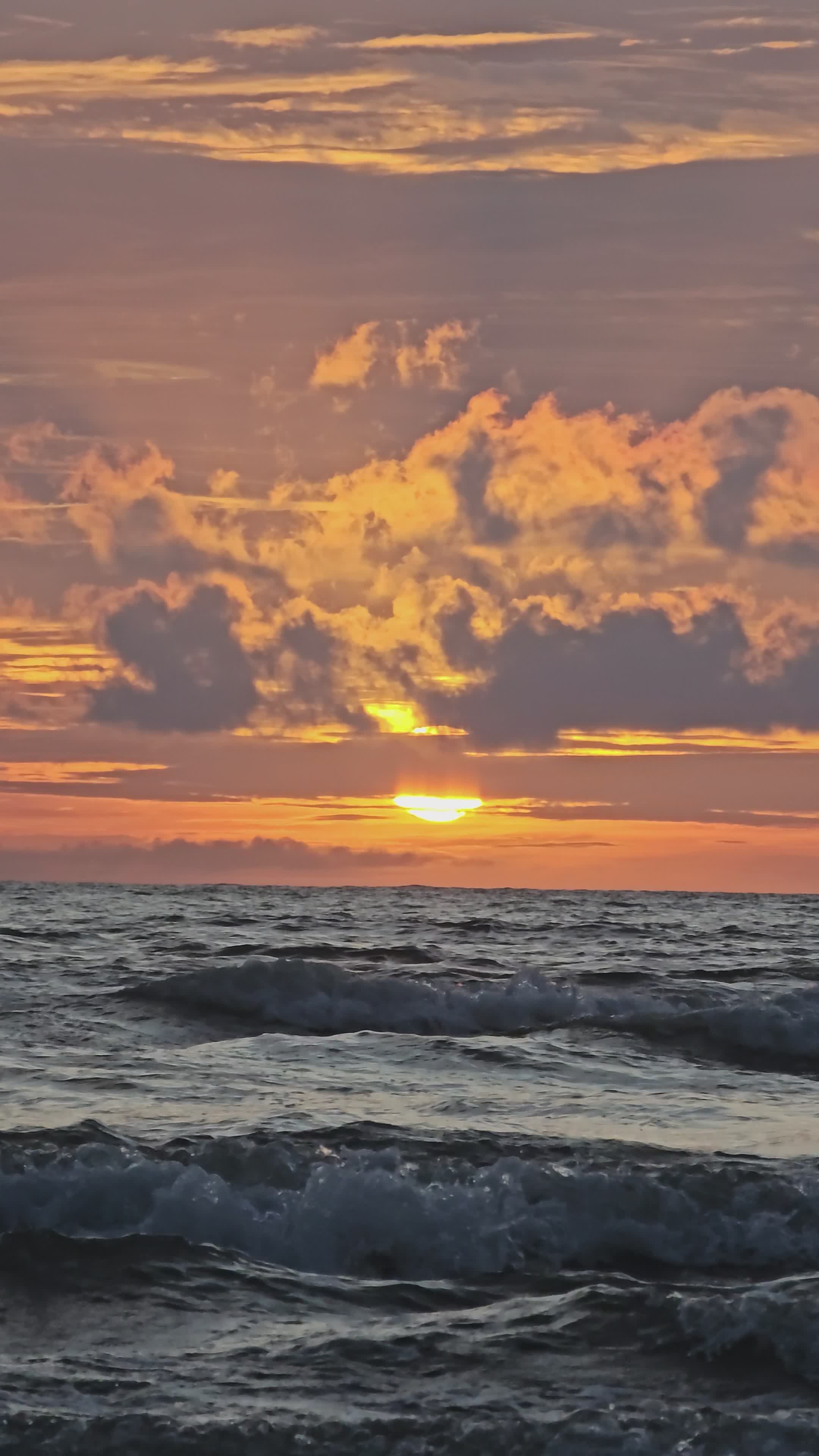 Stunning Ocean Sunset Sky at Golden Hour Free Stock Video Footage ...