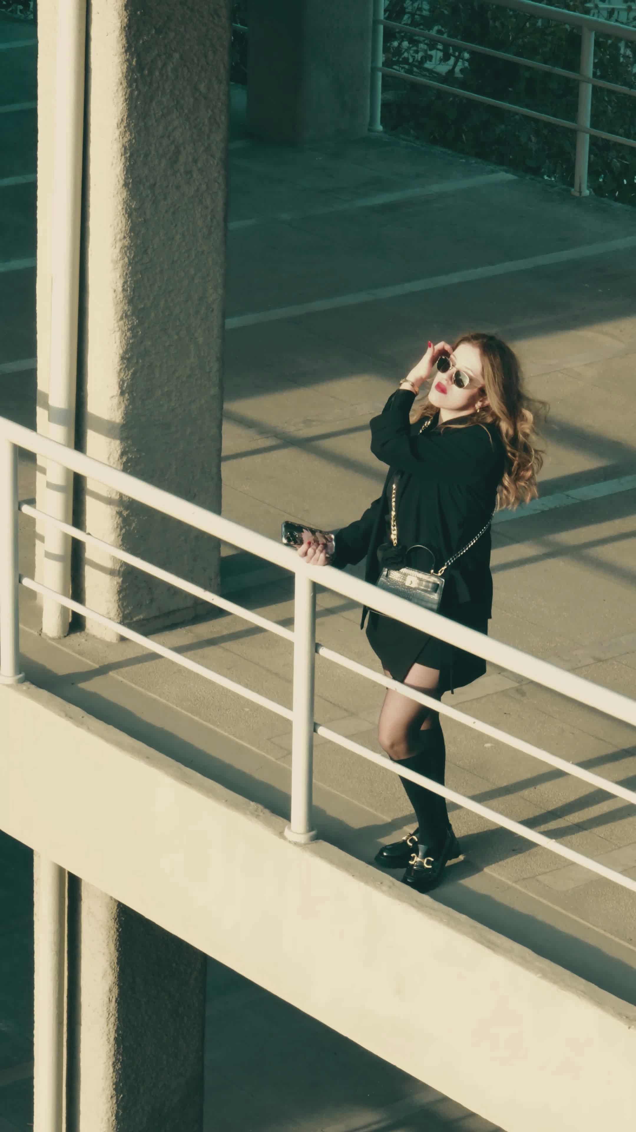 Yosh oqituvchi bilan jinsiy aloqa