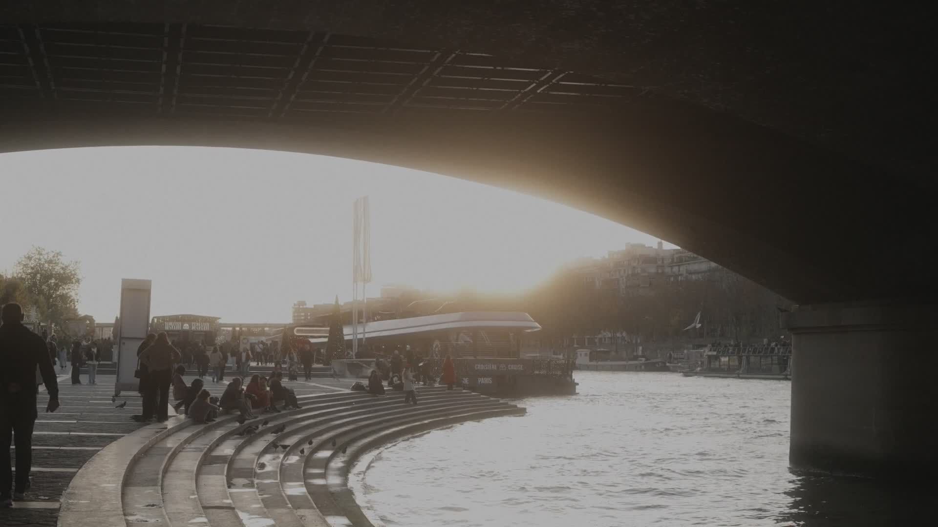 Video by Christophe Génot