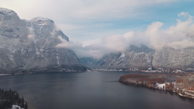 Stunning winter landscape in hallstatt austria