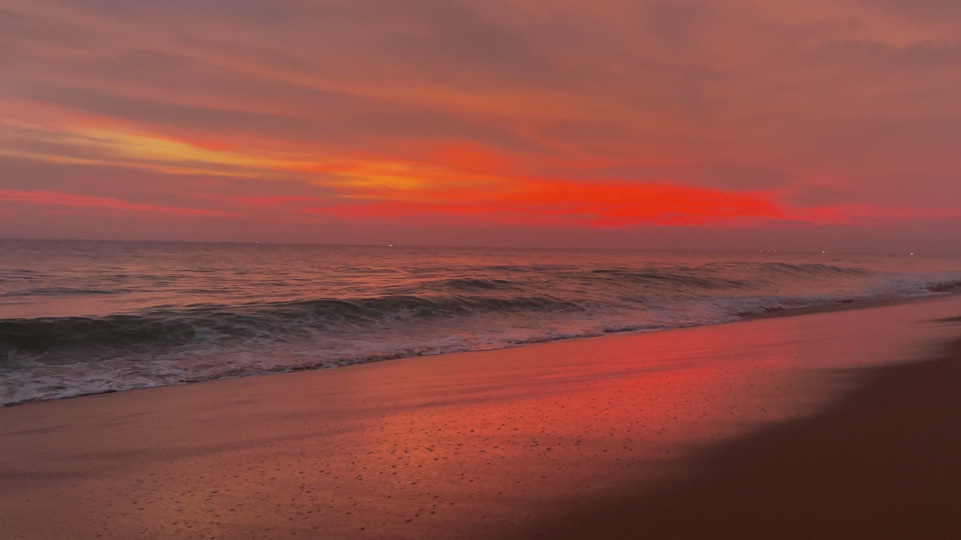 breathtaking sunset over tranquil ocean waves 35098605