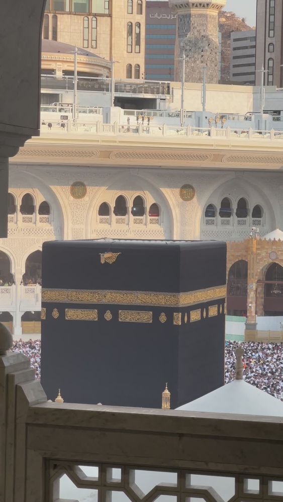 Haram Videos, Download The BEST Free 4k Stock Video Footage & Haram HD ...