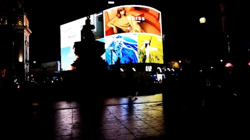 Vie Nocturne Dans La Ville