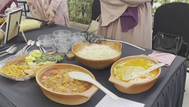 delicious khow suey noodle display