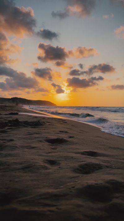 mohcen cherifi's ocean waves sunset video