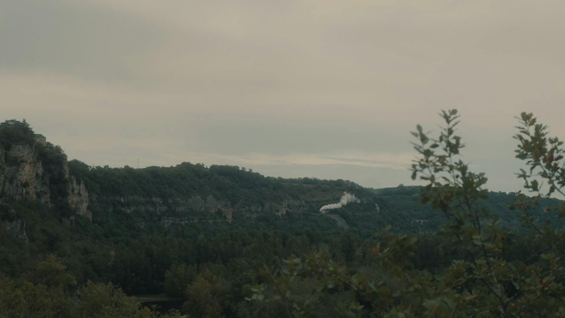 Video by Christophe Génot