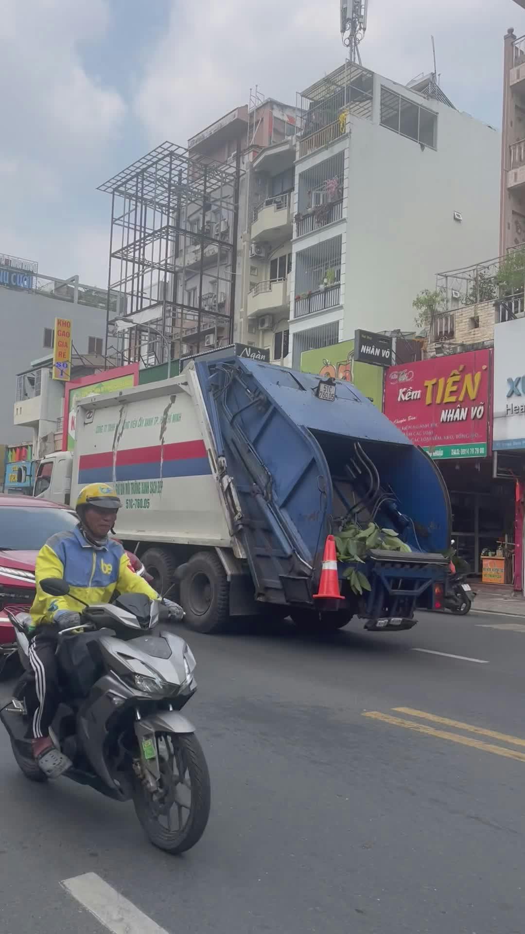 Video by Tuyet Tran Thi