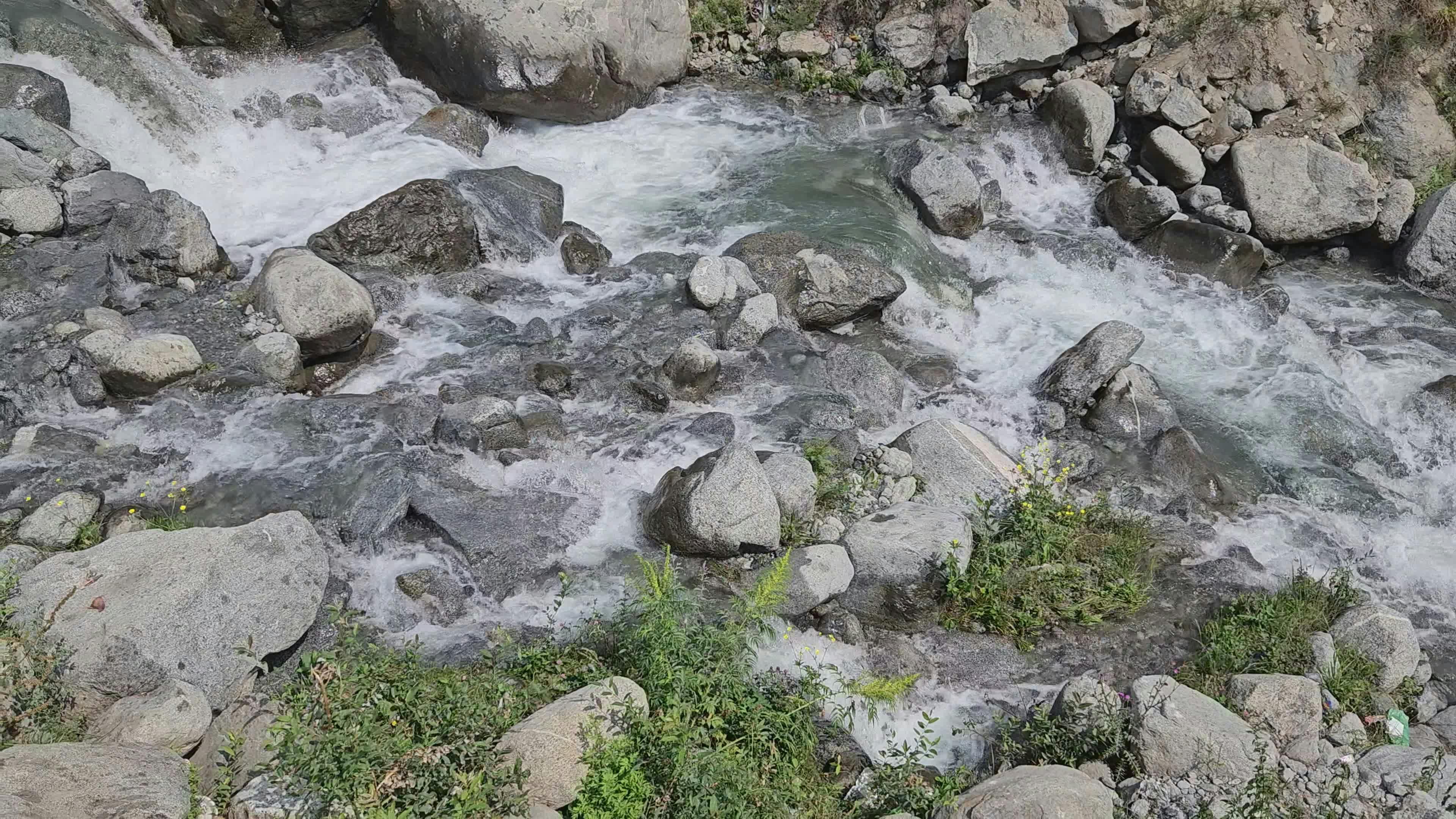 Video by Hamza Awan