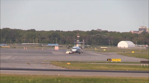 Time Lapse of Airplanes at a Runway