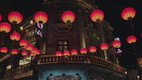 传统中国建筑与灯笼 · 免费素材视频